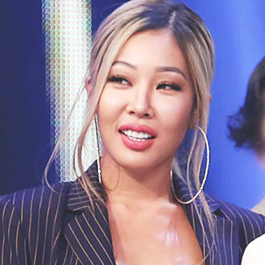 Jessi at the 2016 KBS Entertainment Awards